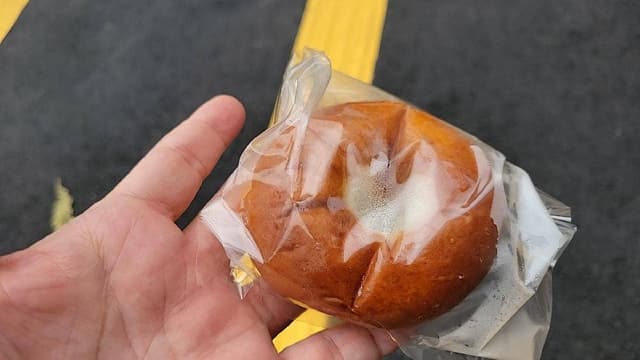 焼きたてパン タカヤマ - サブ画像1