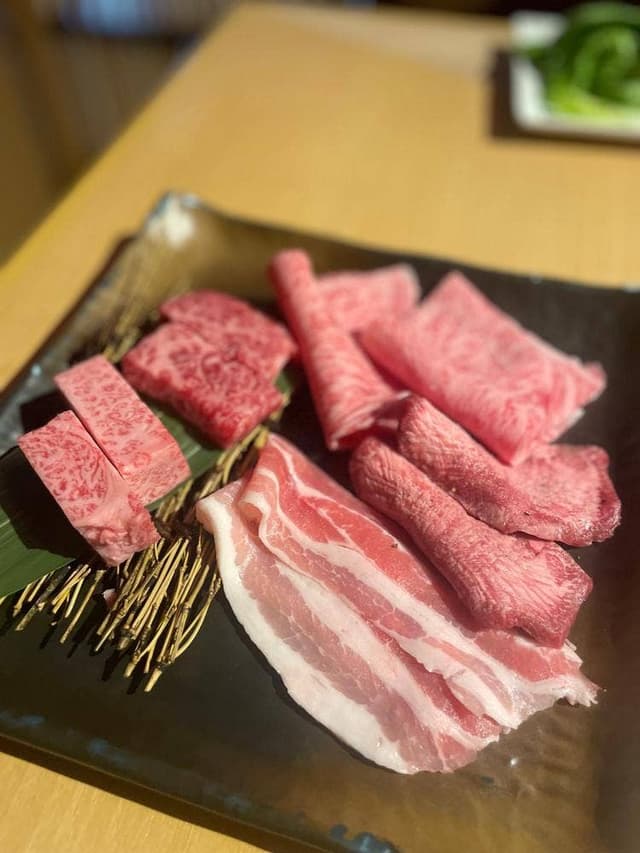 近江うし 焼肉 にくTATSU 銀座店 - サブ画像1