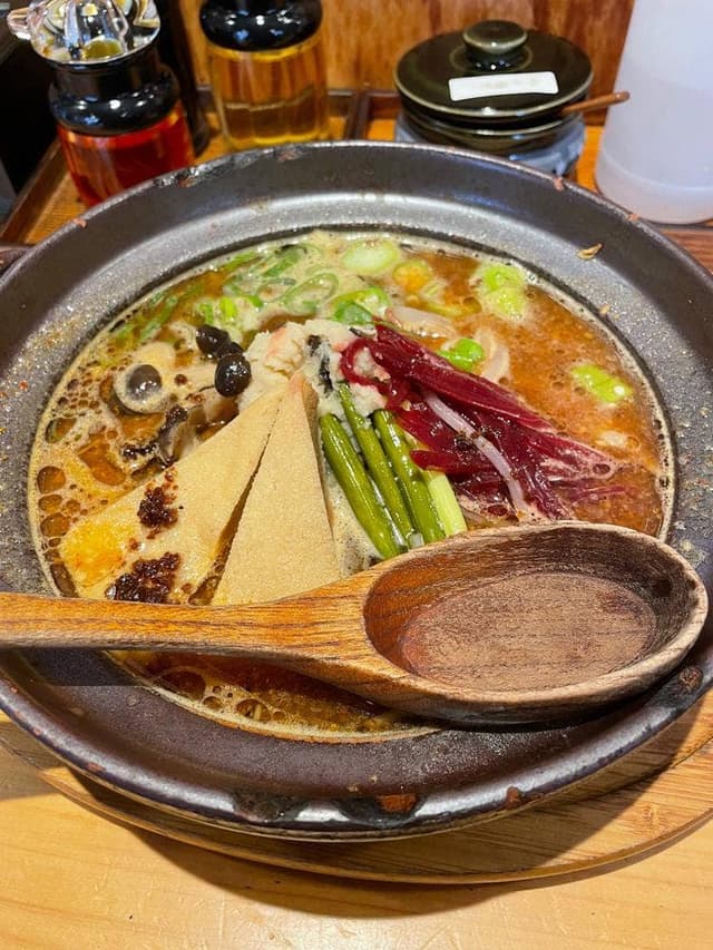 長野土鍋ラーメン たけさん 小布施店 - サブ画像1