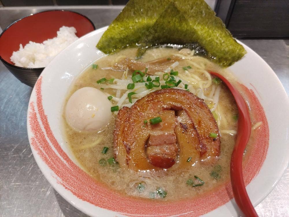 ラーメン味来 本駒込店
