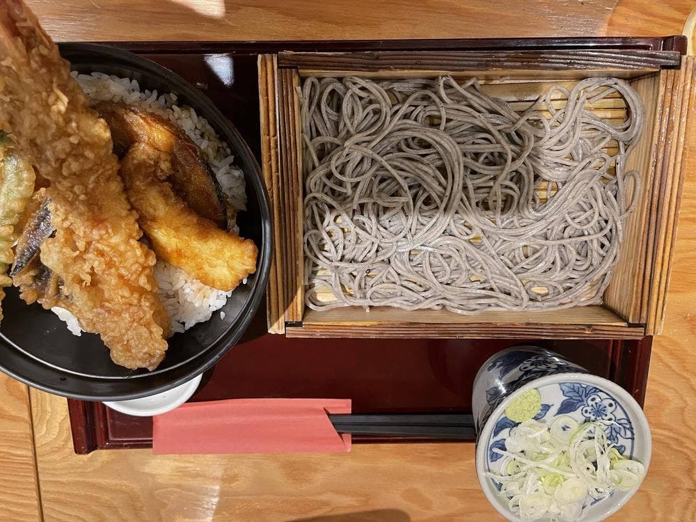 ごまそば高田屋 ビエラ小倉店