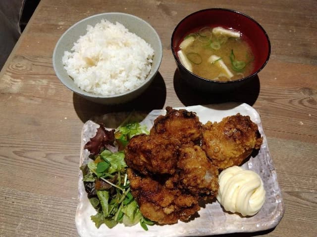 煮込ミト焼キ鳥 食堂×酒場 トリヤマスタンド - サブ画像1