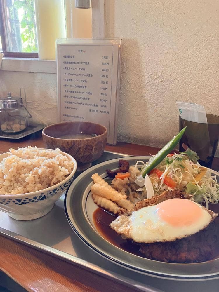 カフェ食堂ランプ 山地ファーム