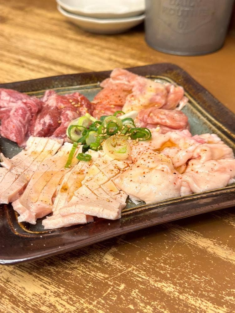 沼津ホルモン 竜まる