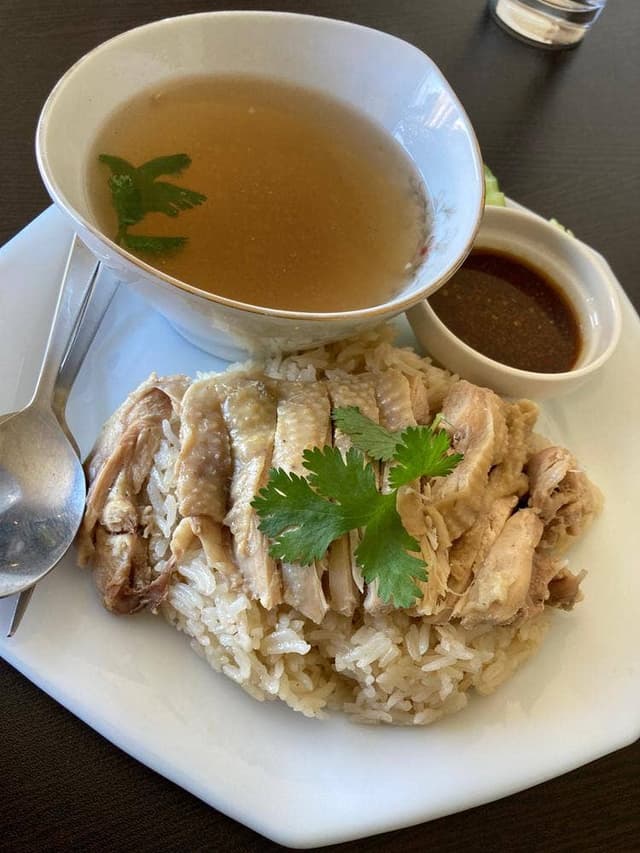 タイ料理レストラン ティーチャバ - サブ画像1