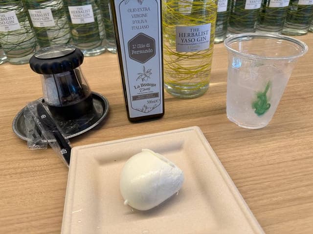 MuMu MOZZARELLA 東京モッツアレラ工房 神宮前店 - サブ画像1