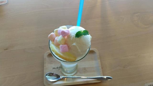 もなかアイス ドッグコッペ屋 - サブ画像2
