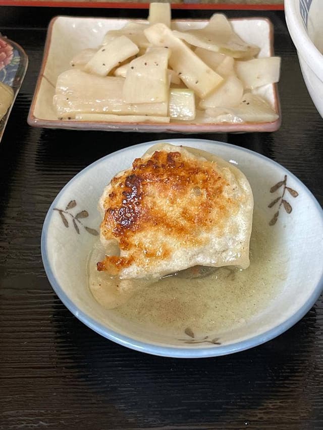 ウェイウェイ餃子 - サブ画像1
