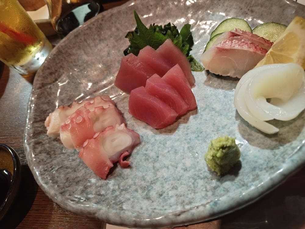 島唄ライブ＆沖縄料理 金城
