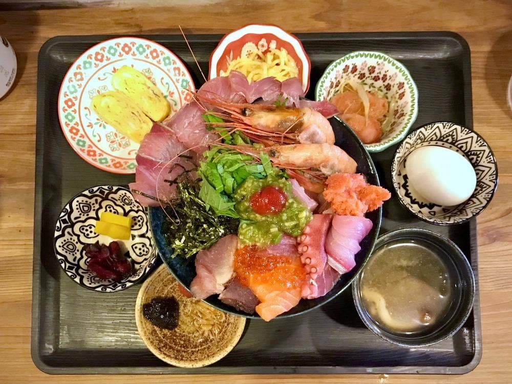 大阪大衆居酒屋 飯と酒と音 almalio
