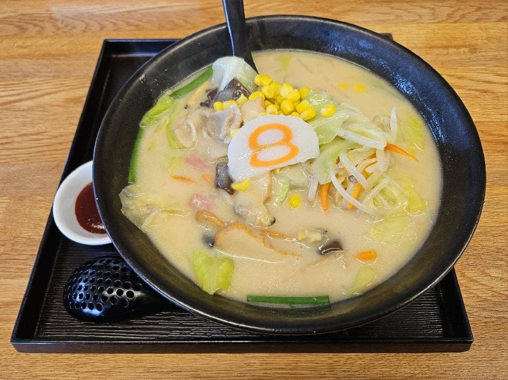 8番らーめん 黒部店