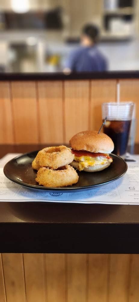 ダグズ・バーガー 宮古島本店 - サブ画像2