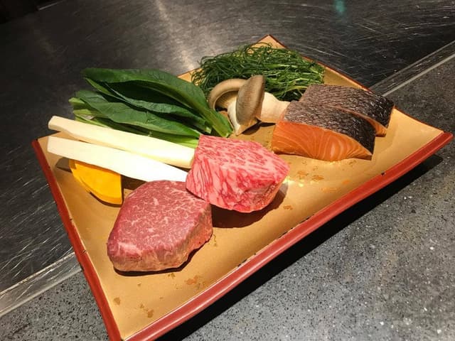 新宿 鉄板焼き YOKOTA - サブ画像1