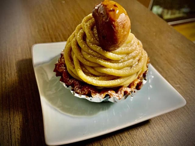 花とお菓子の工房 フランシーズ - サブ画像2