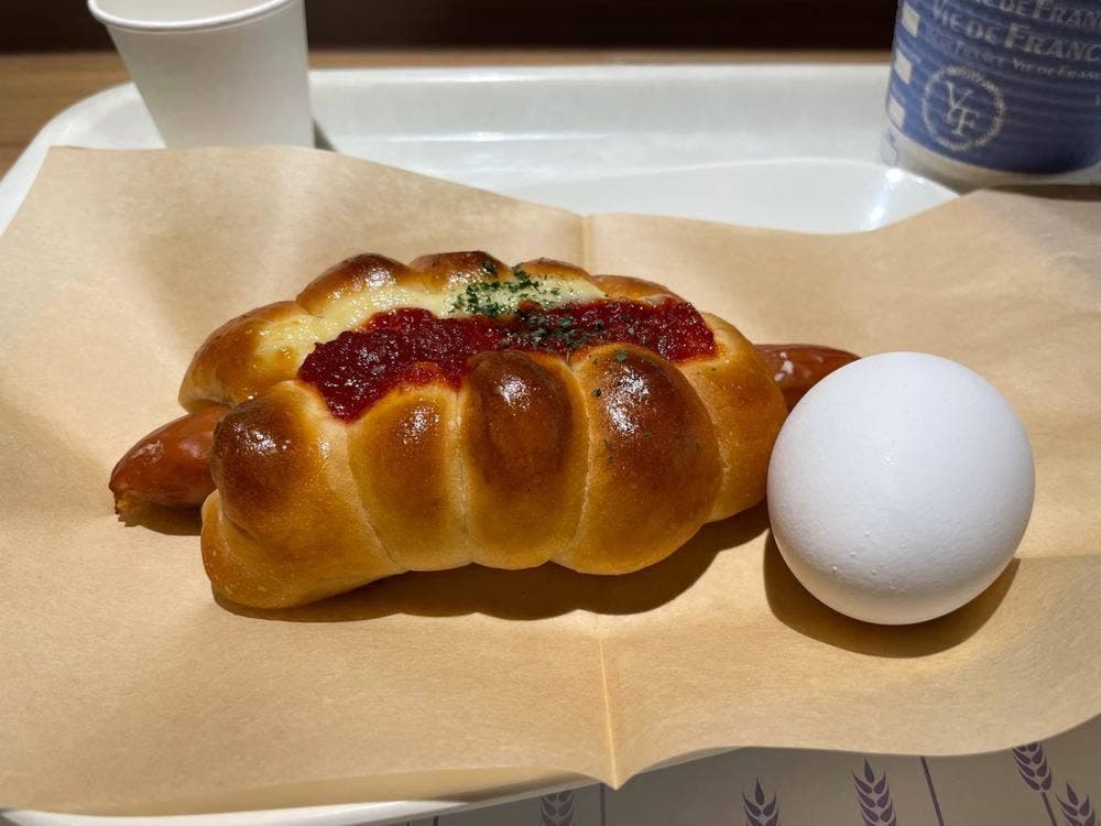 VIE DE FRANCE ホワイティ梅田店