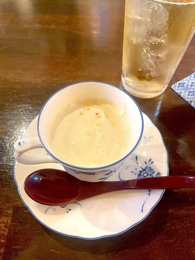湯葉料理とお酒 ひみつのトビラ - サブ画像3