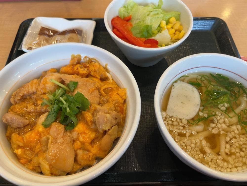 なか卯 大阪空港前店