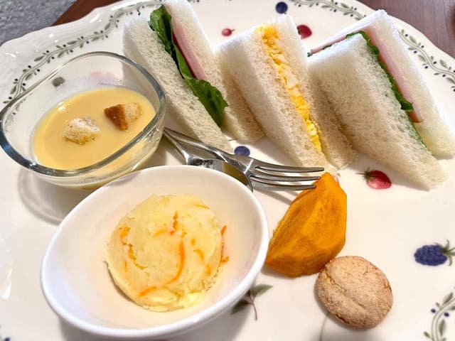 豆葉カフェ - サブ画像2