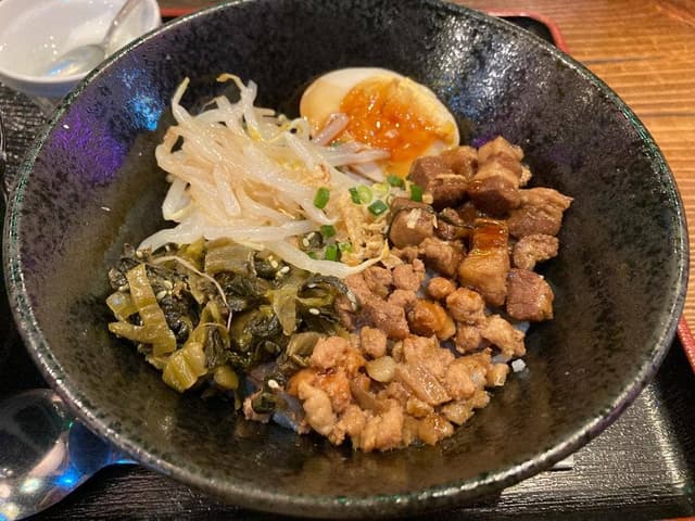 三代目ザ・肉餃子&台湾酒場 台北餃子館 東戸塚駅前店 - サブ画像3