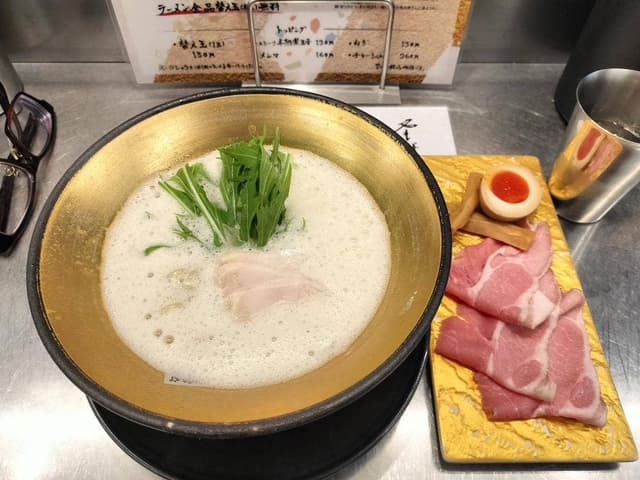 名もなきラーメン 堺筋本町店 - サブ画像3