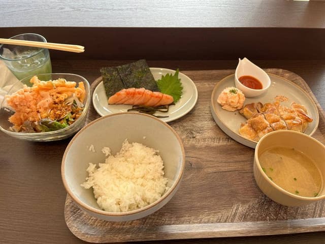 やまやファクトリーテラス レストラン - サブ画像3