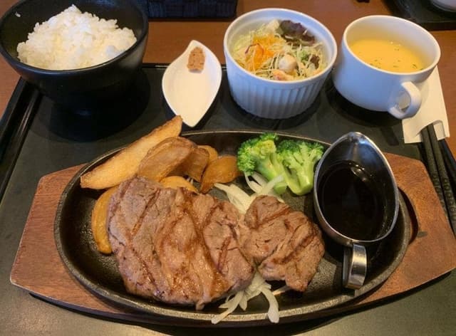 近江スエヒロダイニング The Beef 土山SA店 - サブ画像1