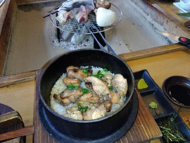 囲炉裏処 なべや - サブ画像1