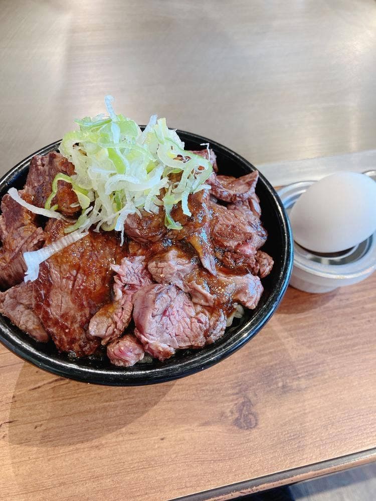 メガインディアンズ ステーキハウス 中川店