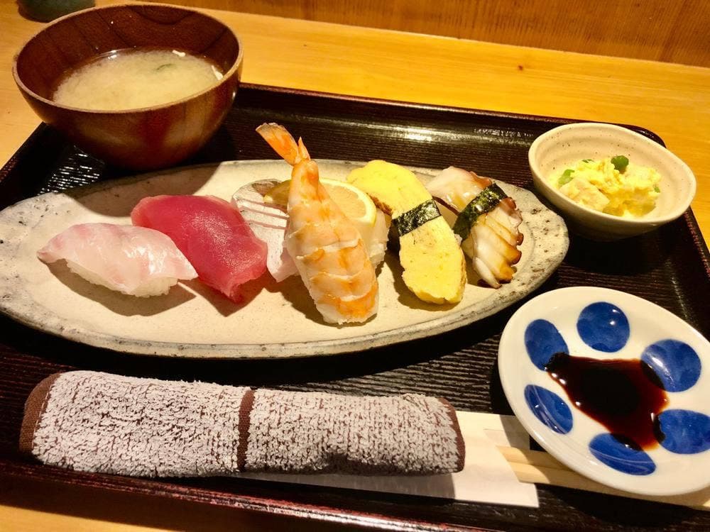 海鮮旬菜 うお佐