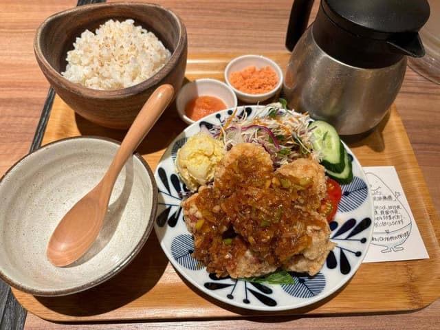 こめらく たっぷり野菜とお茶漬けと。二子玉川ライズ店 - サブ画像3
