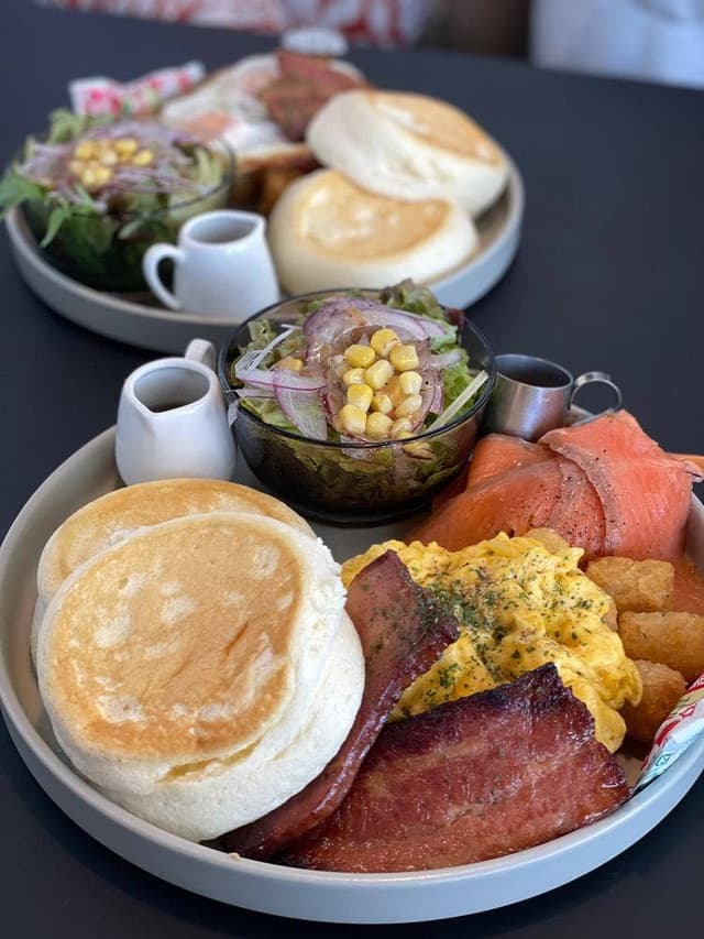 trip cafe okinawa 瀬底店 - サブ画像2