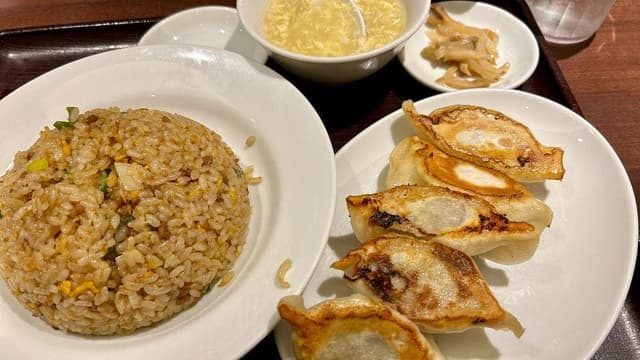 独一処餃子 葛西店 - サブ画像1