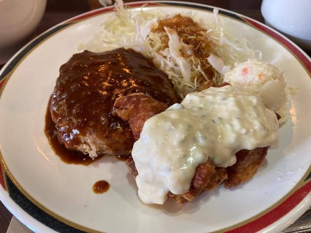 ハイカラ洋食 どれみ軒 - サブ画像3