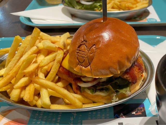 サカナノバーガー 名古屋セントラルパーク店 - サブ画像3