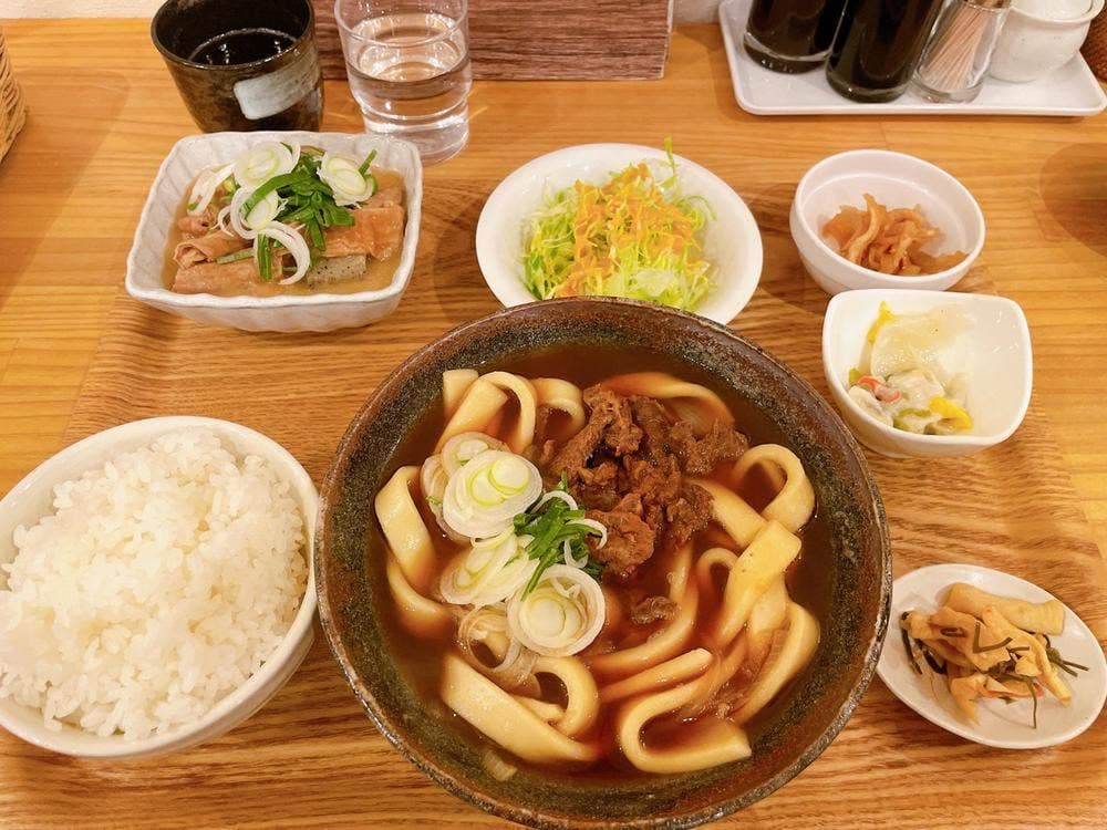 こもろ食堂