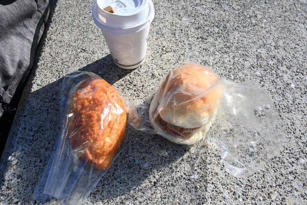 パン市場 浜田分店