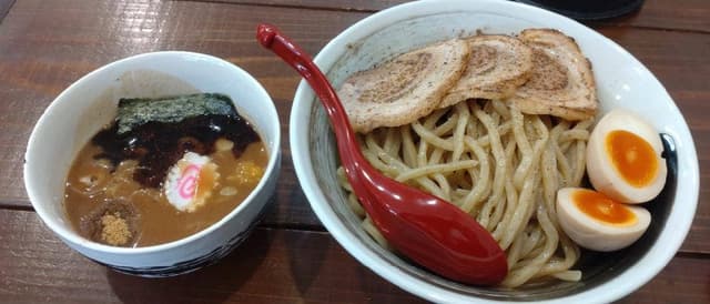麺屋 誠 元町店 - サブ画像1