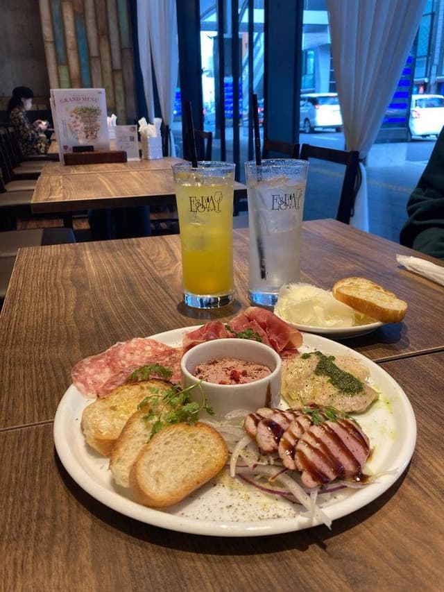 ESOLA 仙台駅前店 - サブ画像1