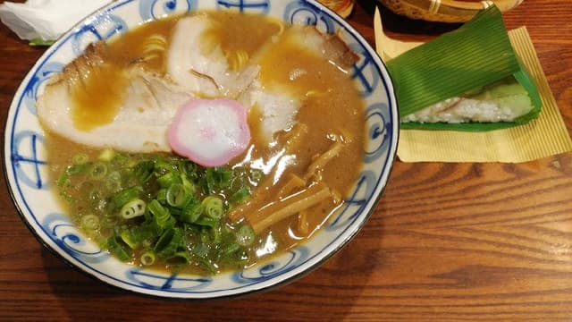 中華そば 丸田屋 南紀白浜店 - サブ画像3