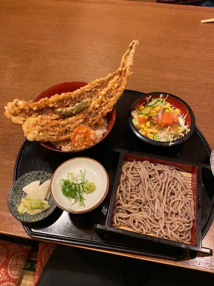 海鮮美食ながや