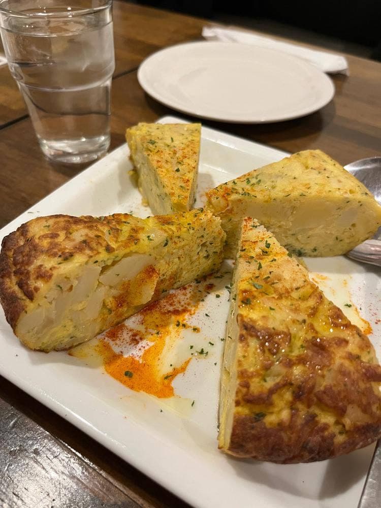 タパスアンドパエリアMAR