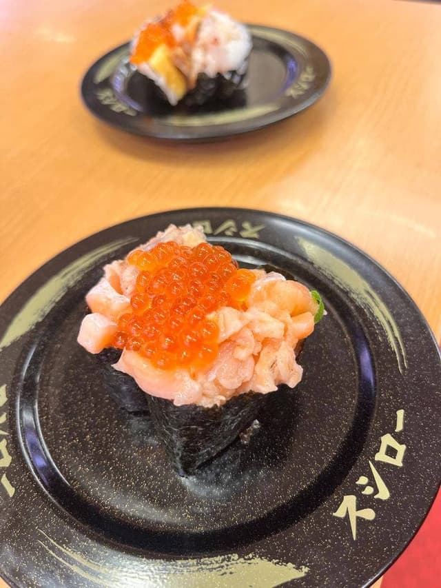 スシロー コースカ横須賀店 - サブ画像1