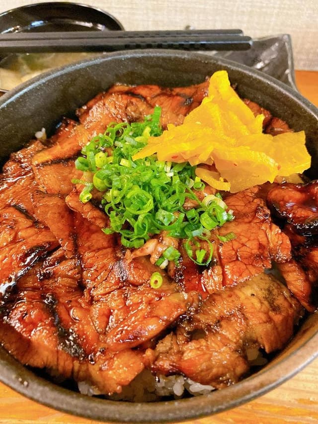 炭焼豚丼 豚野郎 - サブ画像3