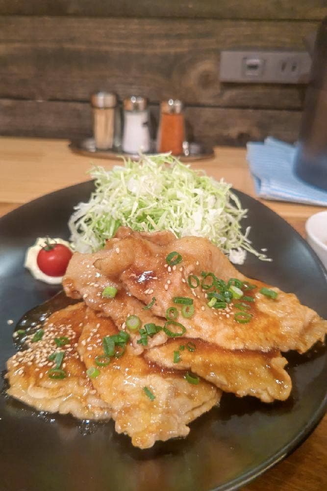 ひこま豚食堂・精肉店 Boo deli