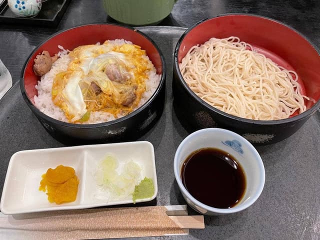 郷土そば處 やぶ 新宿パークタワー店 - サブ画像1