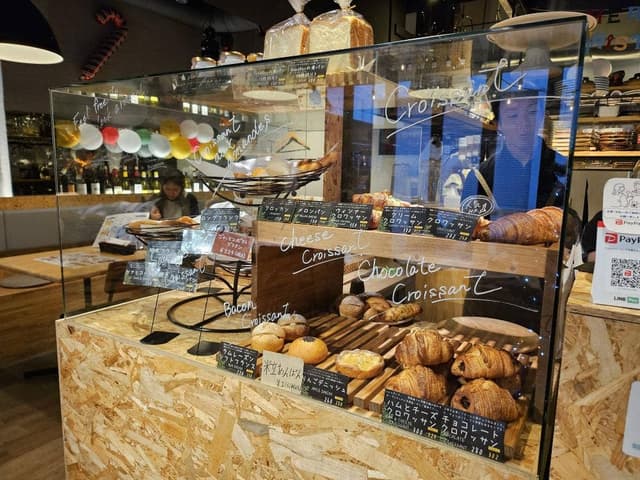 パンが主役のお店 Bread & Me - サブ画像3