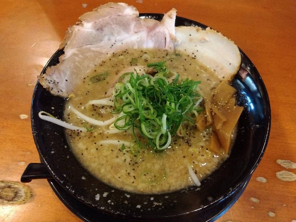 豚人なかまる 栗東店