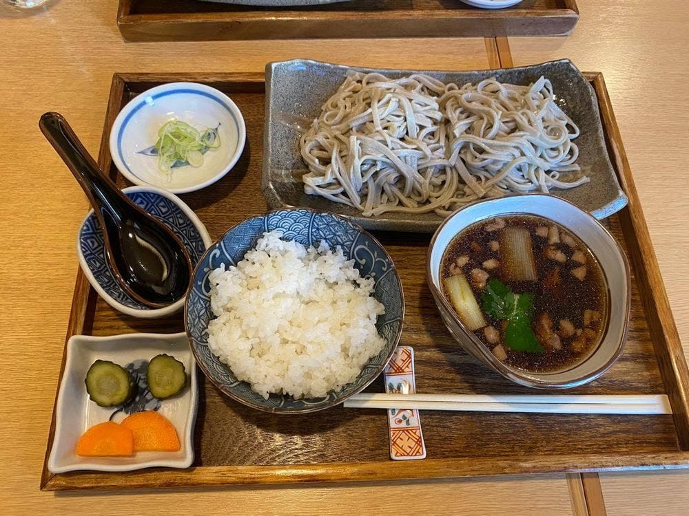 石臼挽き手打ち蕎麦 吉敷 末広