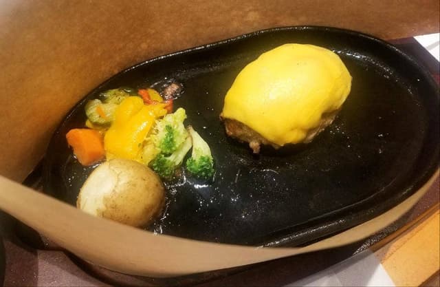 いしがまやハンバーグ セレオ国分寺店 - サブ画像3