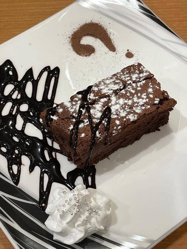 ミステリーカフェ 謎屋珈琲店 金沢杜の里店 - サブ画像1